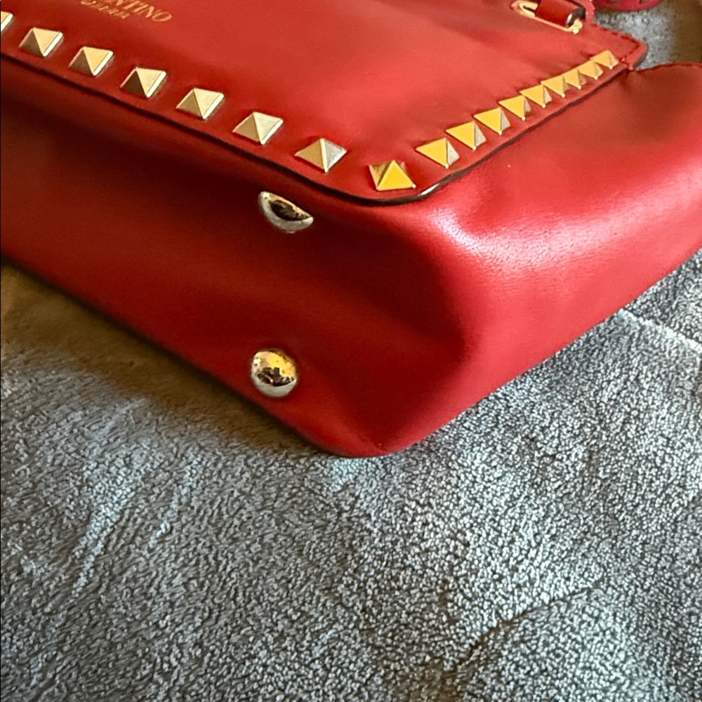 Preloved Valentino Garavani mini Rockstud 2 way bag excellent condition RED - Picture 5 of 13